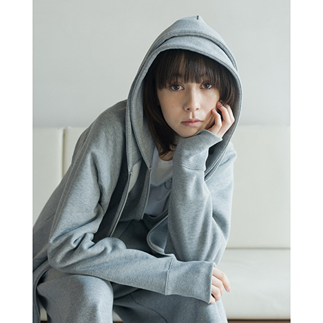 街でも着られる上質なラウンジウェア「Mes ailes(メゼール）」が登場！