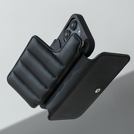 「デミュウ」から手帳型スマホケースが到着