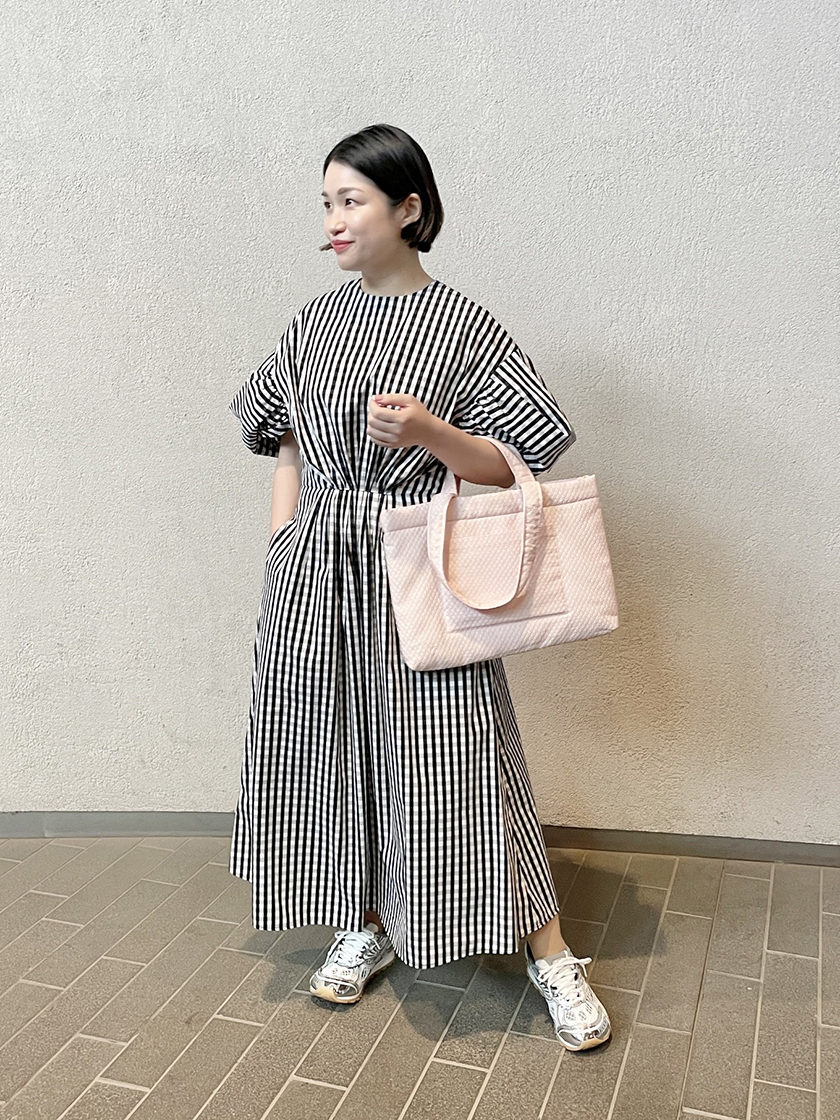 夏のお出かけ着にワンピースとTシャツをご紹介