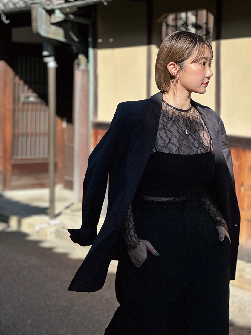 インナーがスタイリングの主役に! 秋冬のコーディネートをご紹介