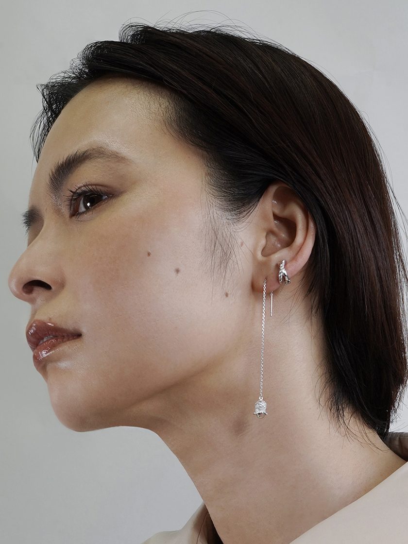 甘さは控えめに、今のフェミニンスタイル