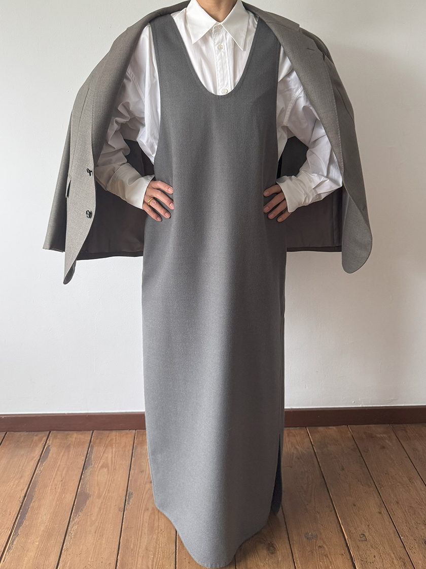 「バウト」この秋に1枚で映えるワンピースの着こなし