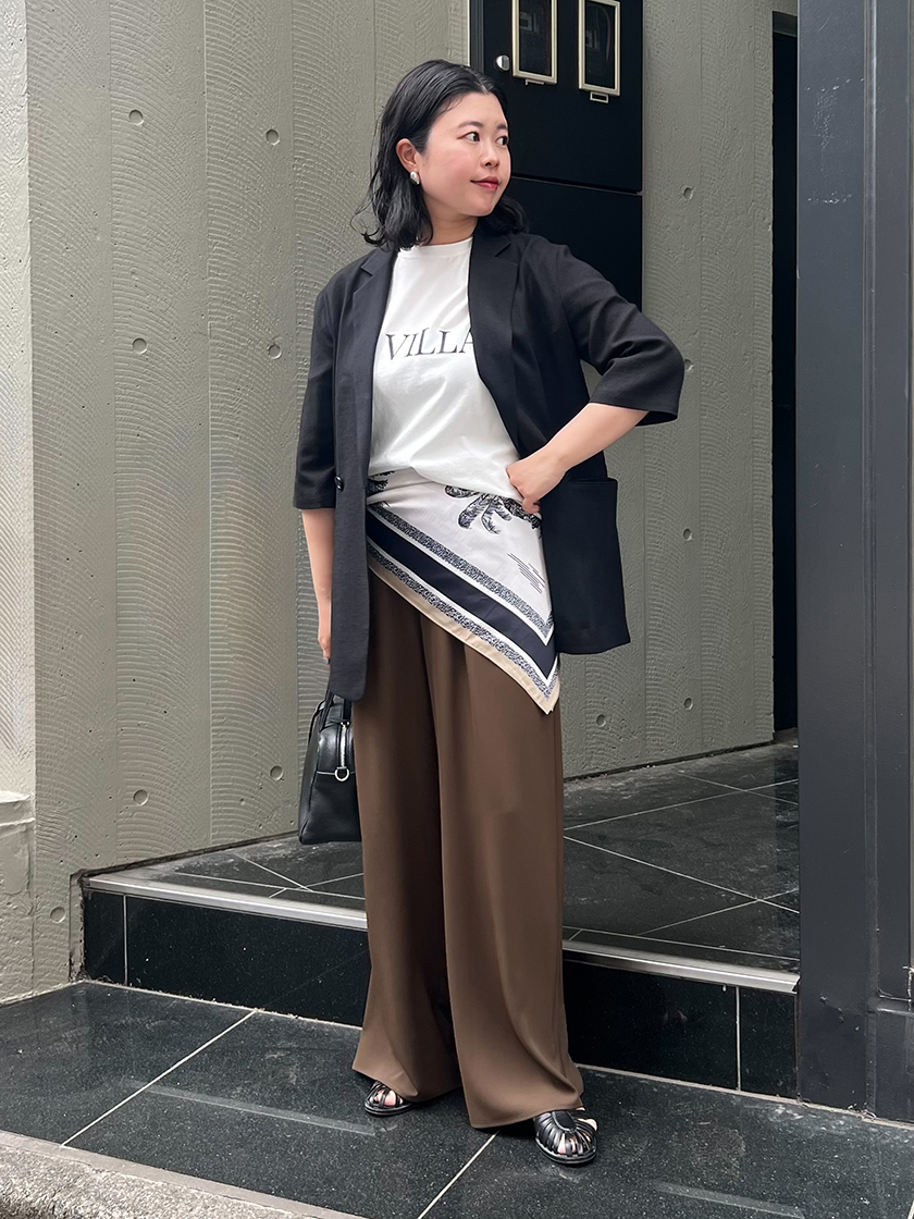 5月の最適解。軽やかに整う“Tシャツ×ジャケット”