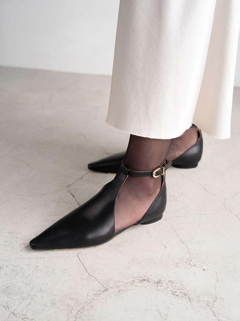 「ヘンリ エン ヴァーゴ」のシューズで秋の装いを更新