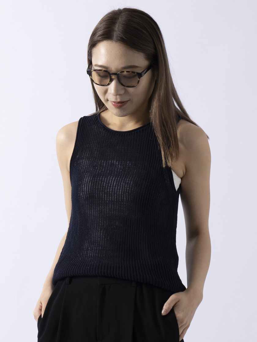 サングラスで夏のスタイリングをアップデート