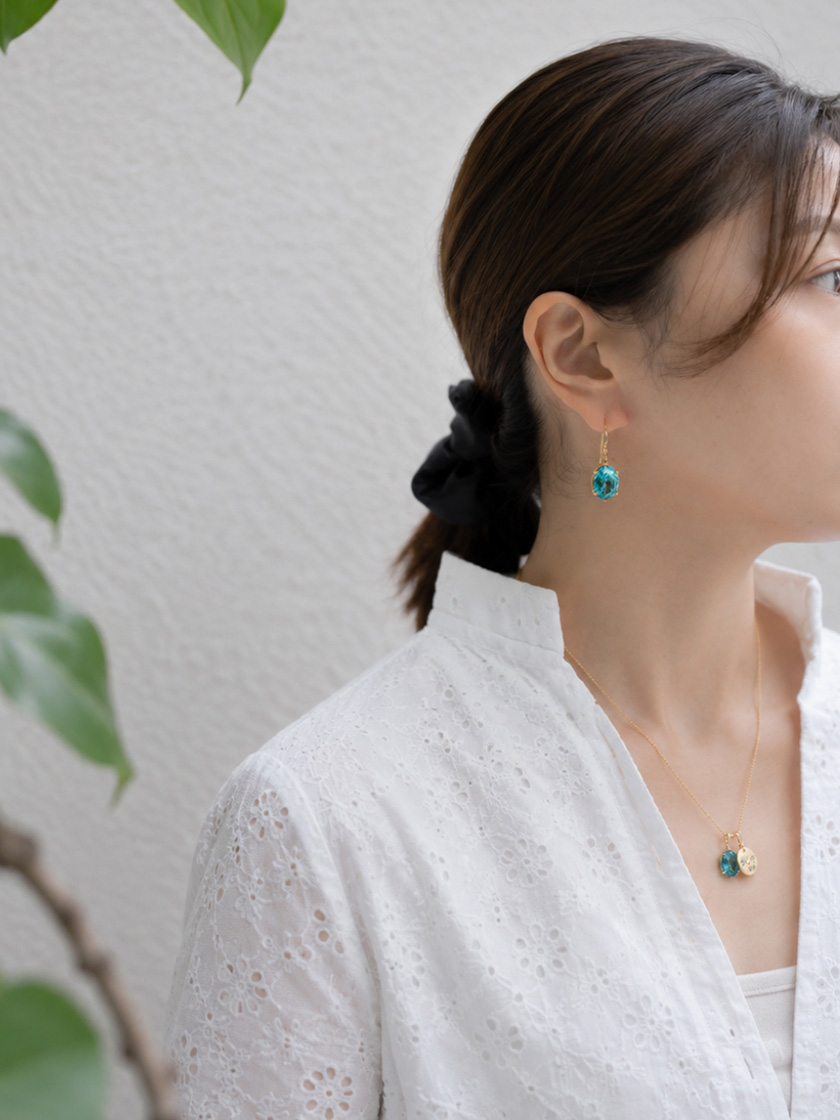 天然石を重ねて楽しむ「夏のレイヤードスタイル」
