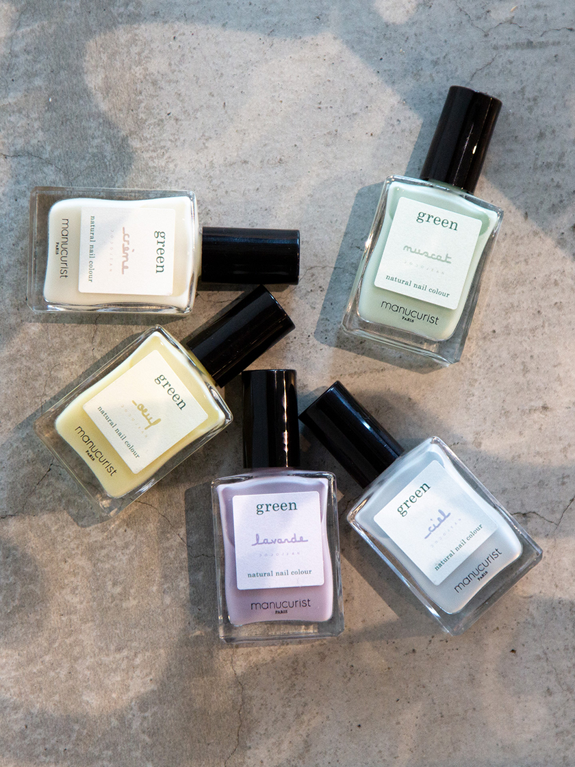 気持ちのいい色をさらりと身にまといたい季節に