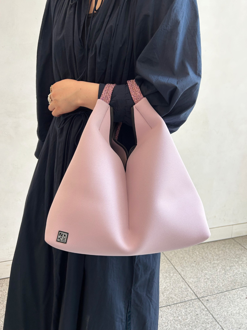 雨の日も頼れる“ソルスティス コレクション” 3選