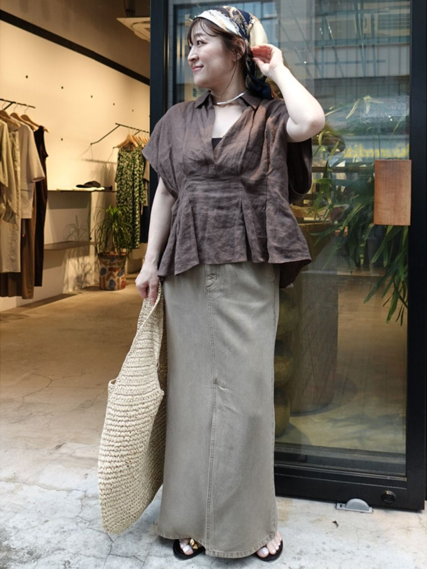 ELLE SHOP】「ダンスキン」とのコラボレーション！ UV加工とシャリ感の