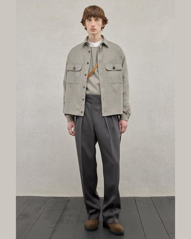 ミニマルで洗練された印象をもたらす一着を見つけて｜THE RERACS