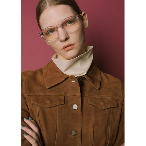 遊び心あるバイカラーで魅せる。「ジュガードダブルエックス」の新作アイウェア