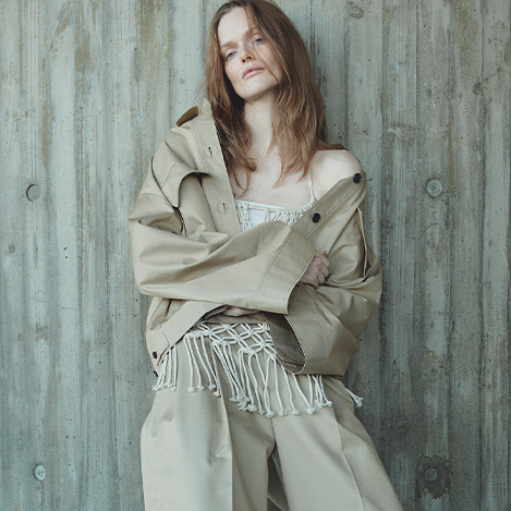 ELLE SHOP】「シンゾーン」定番のキルティングコートがブラッシュ