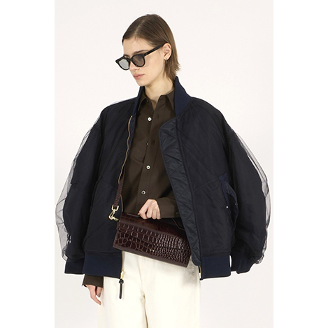 【ELLE SHOP限定】表情を変えて楽しむ、リバーシブルMA-1