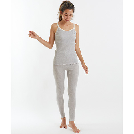 身体をめぐらせる暖かく肌に優しいインナーウェア