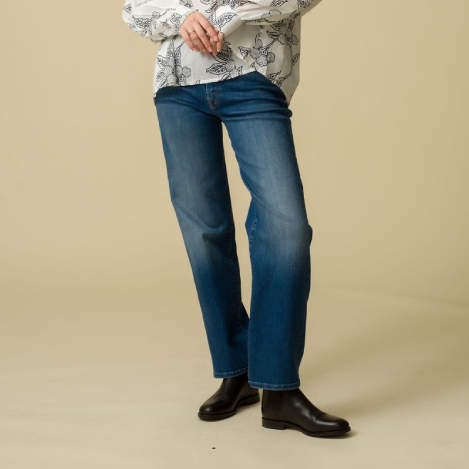 カラー別で選ぶ、「マザー」の旬デニム