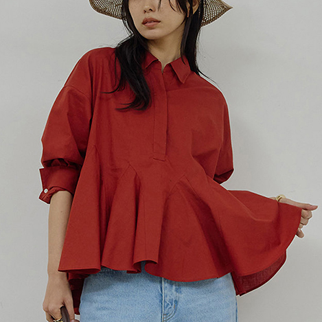 1枚で華やか3大ブラウス