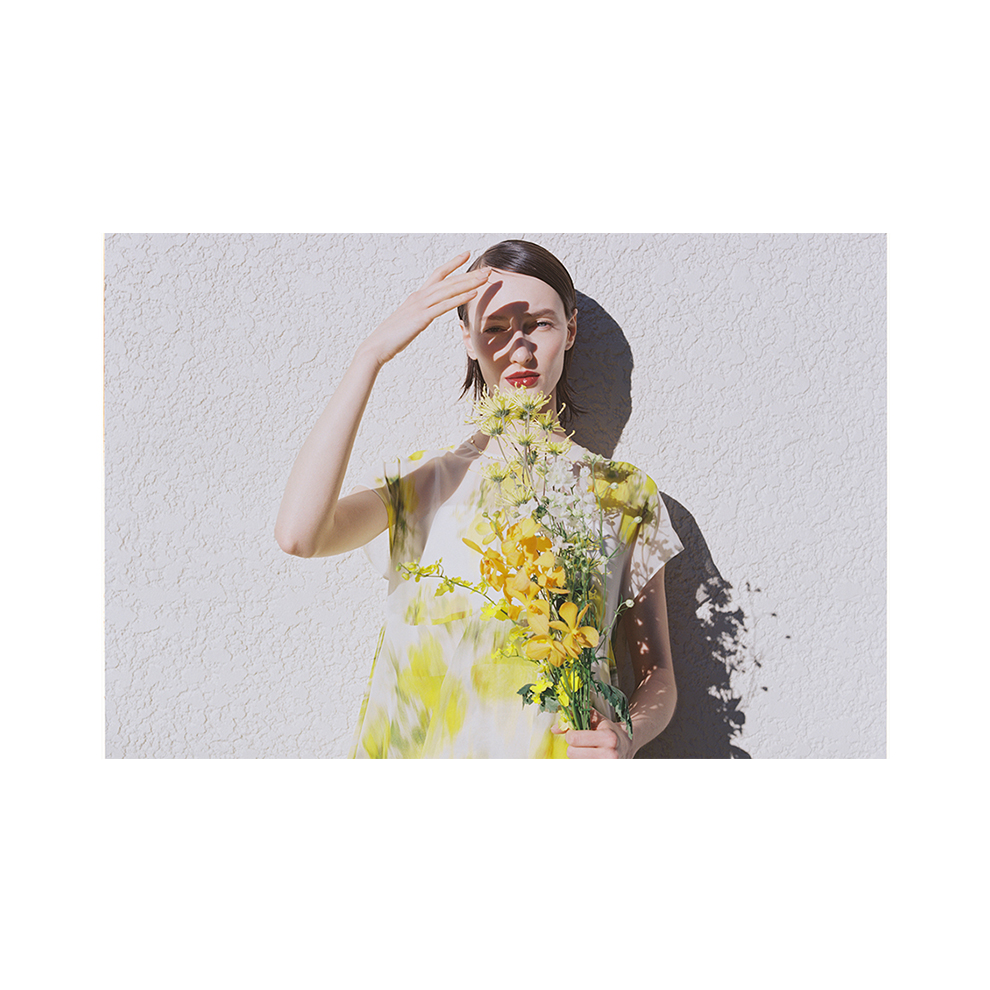 華やかで力強い、生命力あふれる「アドーア」のスプリングコレクションに注目