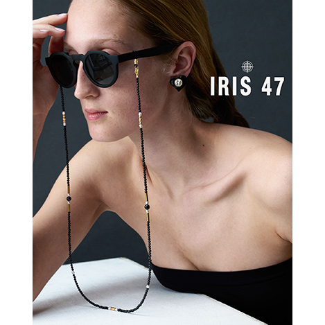 「イリスフォーセブン」のサングラスチェーン
