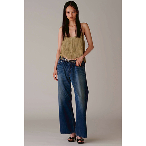 旬のこなれ感でアップデート「アンスクリア」のパンツルック