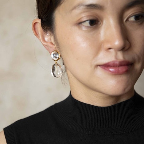 透明感ある輝きをプラス