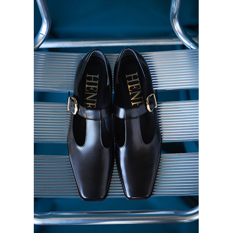 新しい季節、美しき足元。隅々にまで美意識が宿る「ヘンリ エン ヴァーゴ」の秋冬コレクション