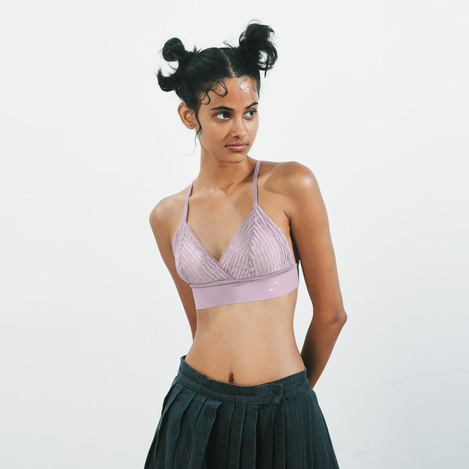 モードなランジェリー、「エス バイ スロギー」から大胆なグラフィック柄とおうち時間もスタイリッシュになるルームウェアが登場!