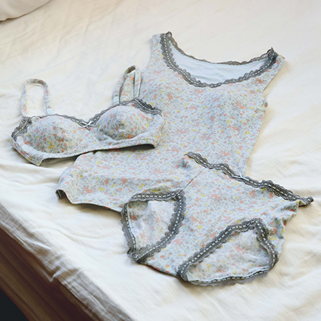 早めに準備しておきたい薄手あたたかインナーアイテム