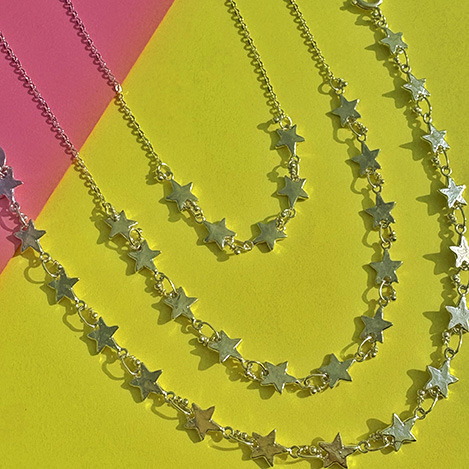 夜空をまとう輝き「GLITTER」が描く希望のかたち