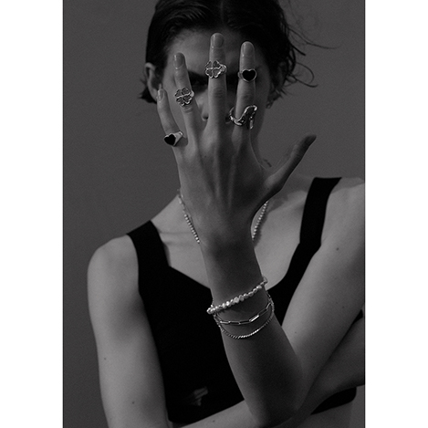 ギフトに、自分へのご褒美に。「ノウハウ」の大人モダンなハート&パールジュエリー