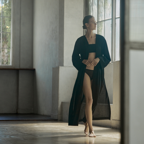 【新作】新登場「ラウンジウェア」最高級イタリアコットンのロングガウン・ストレートパンツ