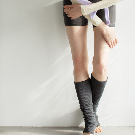 じんわりあったか、「アヤメ」の新作メディカーボンボトム&シルクレッグウォーマー