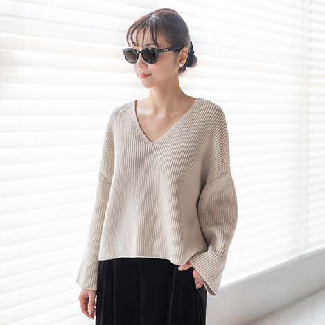 真冬から春まで活躍!洗えるニットトップス特集