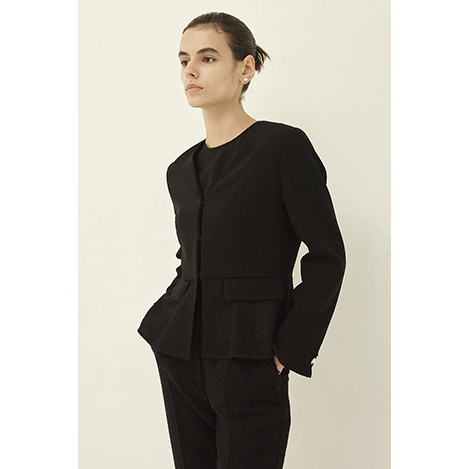 「エムダブリュー」で叶える、洗練された大人フェミニンなオケージョンスタイル