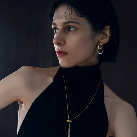 新アクセントに「プラス ヴァンドーム」最旬イヤーアイテムを