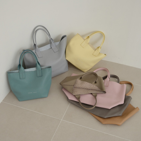 ≪TOTE BAG≫どっちのサイズを選ぶ?イアクッチの定番シリーズを徹底解剖!