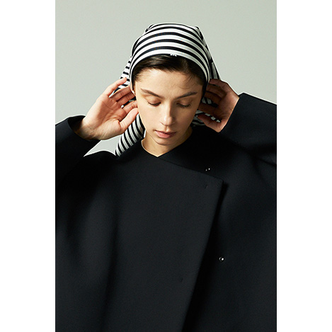 「オーヴィル」数量限定オリジナルスカーフプレゼント