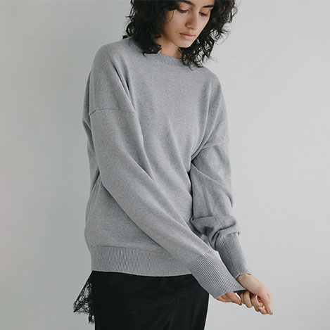 BACK IN STOCK|スタイルを支える、スタンダードな一着。