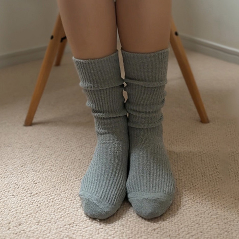 軽やかに心地よく「ユクリ」Crispyで整える春夏の足元