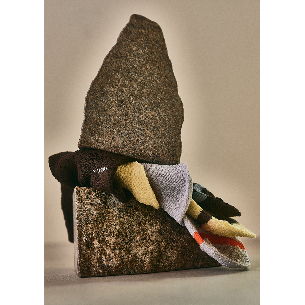 絶妙カラーと心地よさ。機能美を極めた「ユクリ」のソックスコレクション