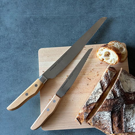 パン好きはチェック! 編集部も愛用のパン切りナイフ「せせらぎ」