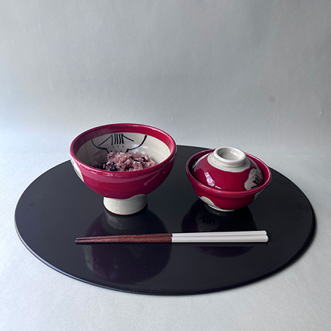 モダンな「美濃焼」で迎える、美しいお正月の食卓